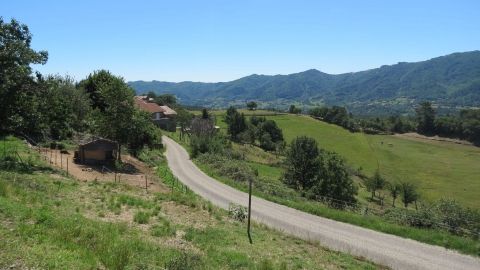 Aux environs des gîtes de Taliha, gîtes en sud Ardèche